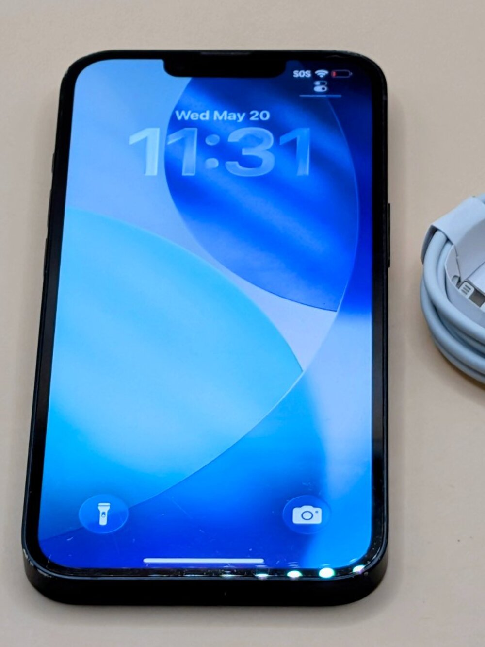 iPhone 14 256GB (Cracked casing)***